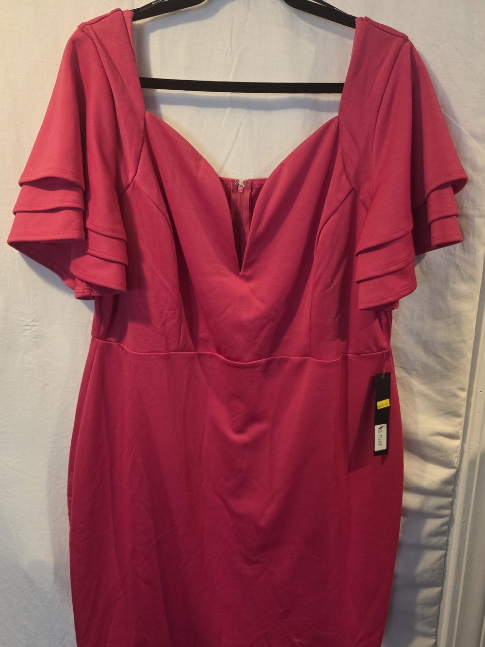 Plus Size Pink V-Neck Ruffle Sleeve Dress
